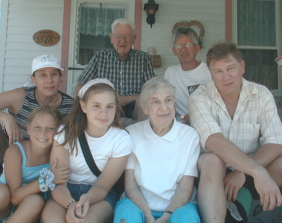 Image54.jpg (210643 bytes)