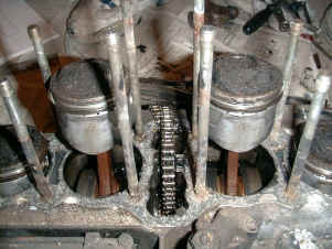 73_047a.jpg (94985 bytes)