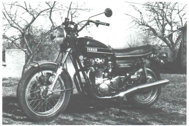 yamaha_tx650_74a.jpg